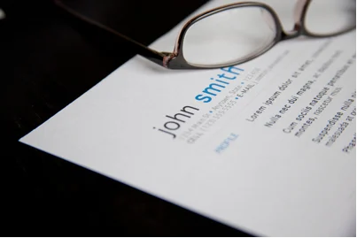 How often are independent contractors paid?