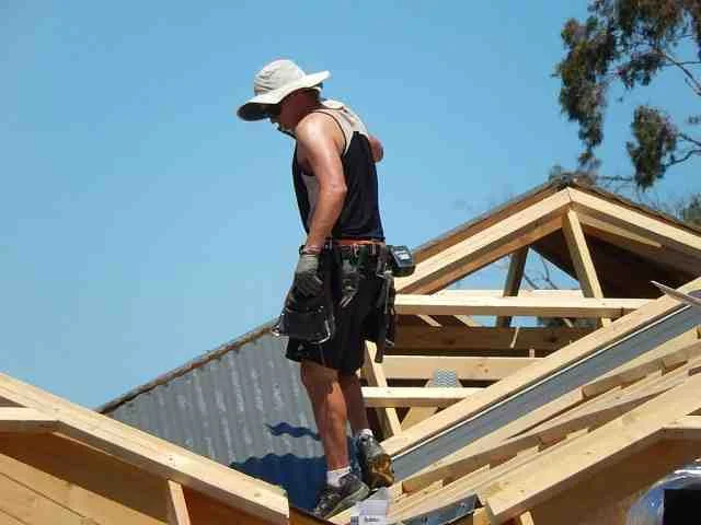 How much do Shinglesr make?